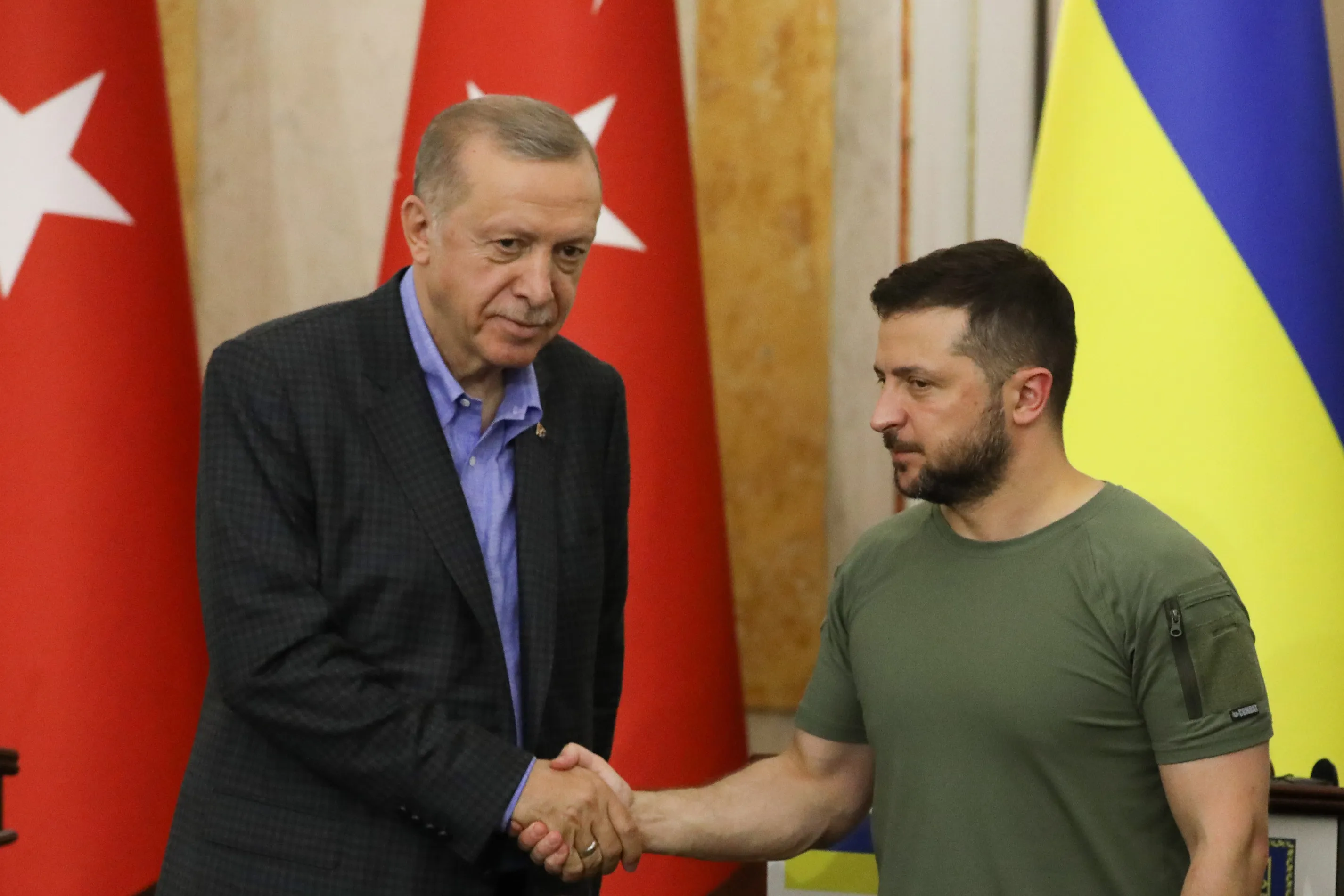 Recep Tayyip Erdogan with Volodymyr Zelensky in 2022.