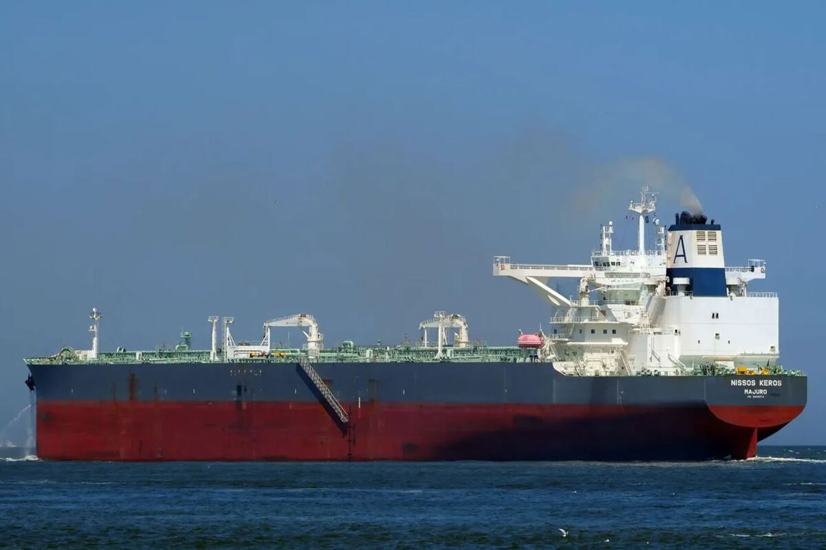 🚨 ⚫️BREAKING: "Superpetroliera in rotta verso l'Europa per alleviare la scarsità di diesel"