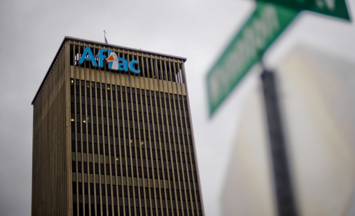 Aflac Follows Alphabet Into Japan’s Booming Yen Bond Market
