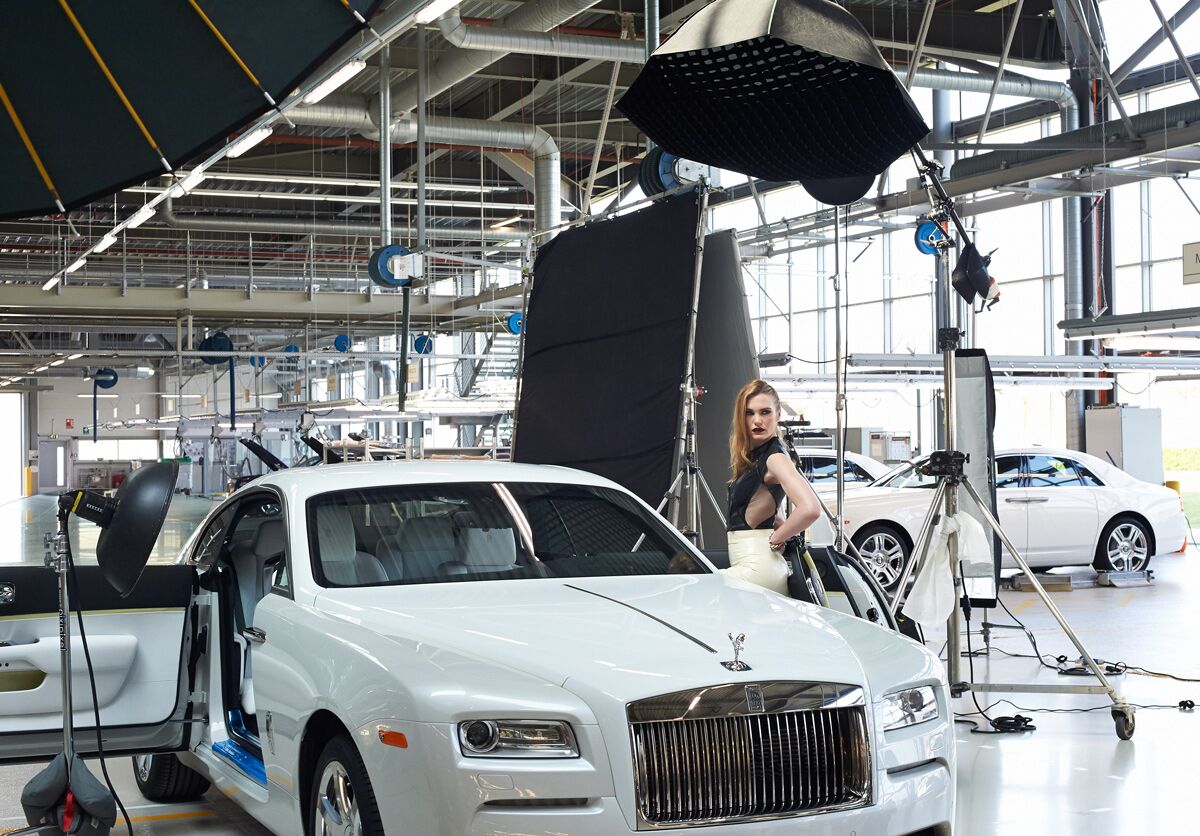 See the New $362,000 Rolls-Royce Wraith, Inspired by Fashion