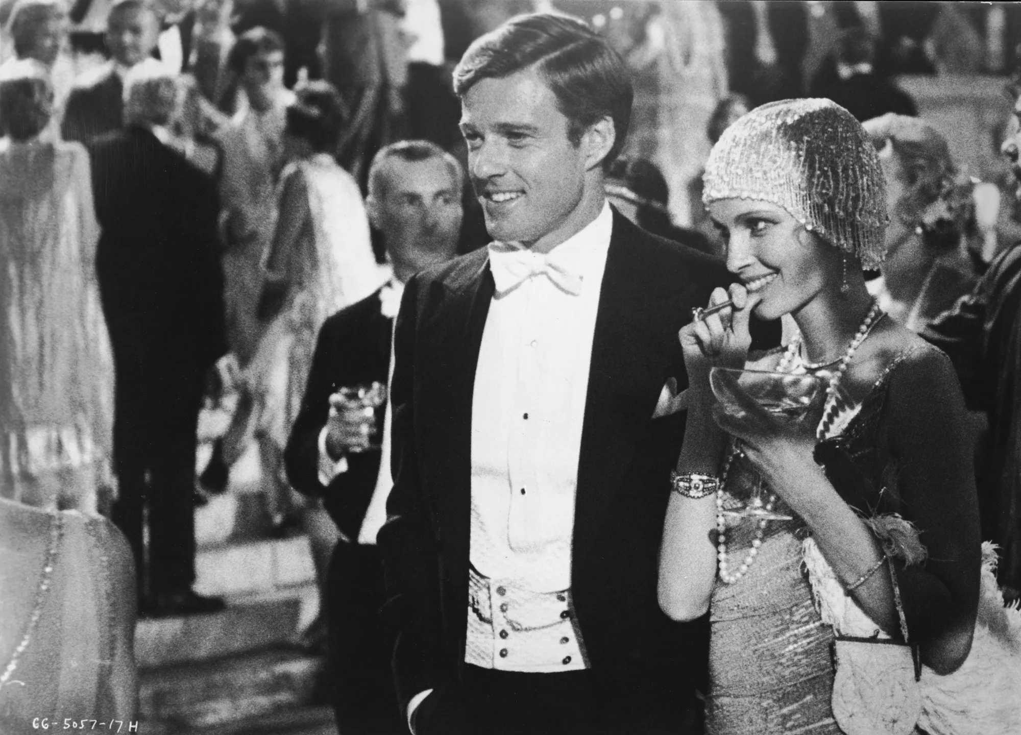 Robert Redford and Mia Farrow enjoying the&nbsp;Jazz Age.