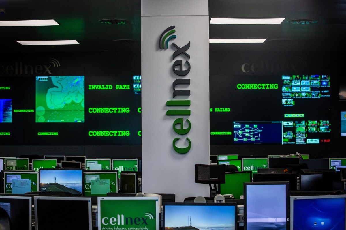 bloomberg.com - Daniele Lepido - Cellnex Says AI to Cushion Blow From European Telecom Mergers