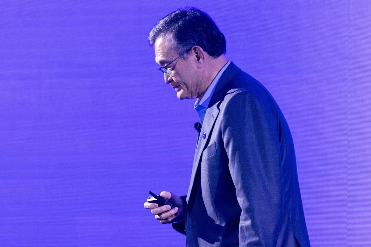 Intel Debuts New Technology in Make-or-Break Moment for CEO’s Turnaround Bid