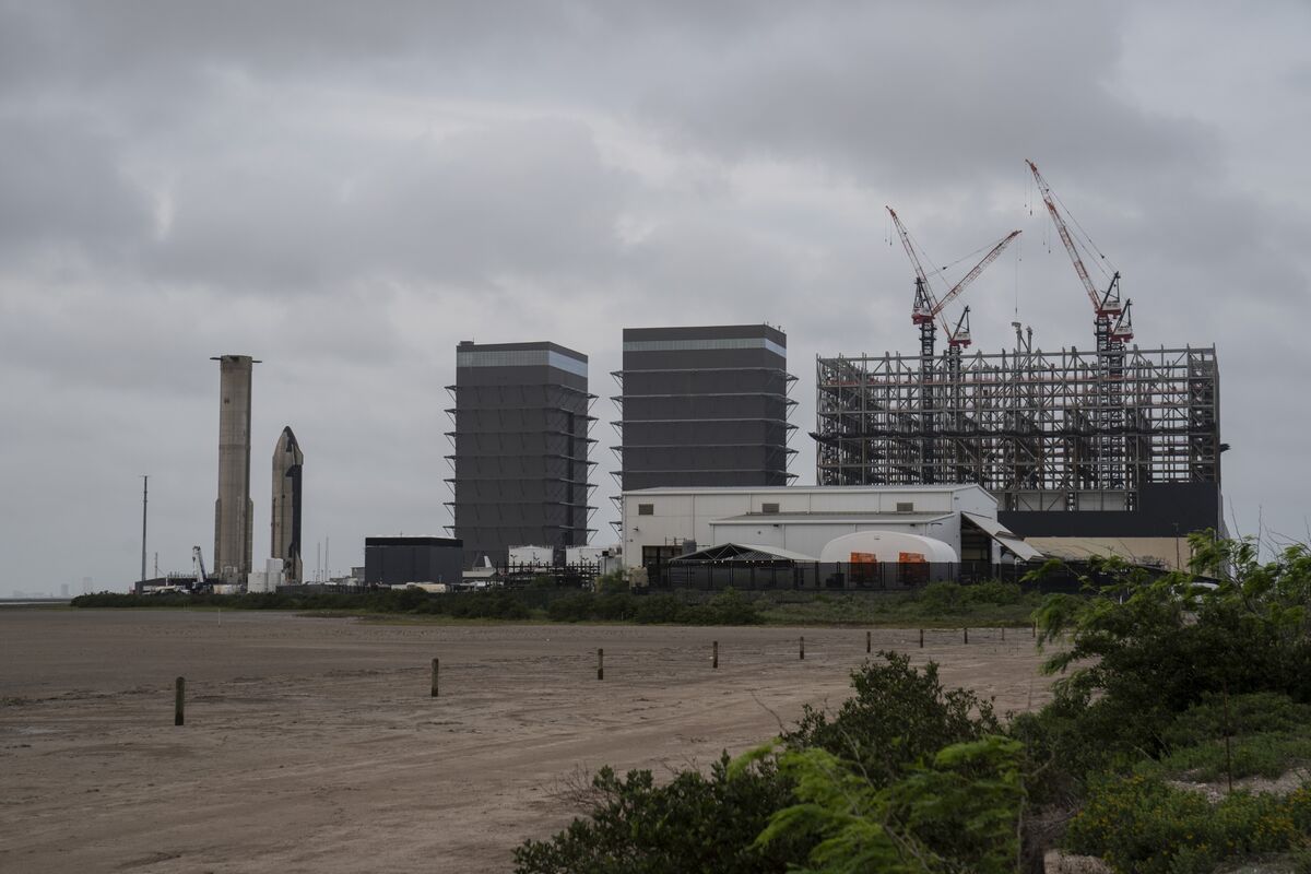 SpaceX’s Turbine Blades Harken New Era of DIY Supply Chains