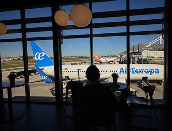 relates to IAG Gets EU Warning Shot Over €400 Million Air Europa Deal