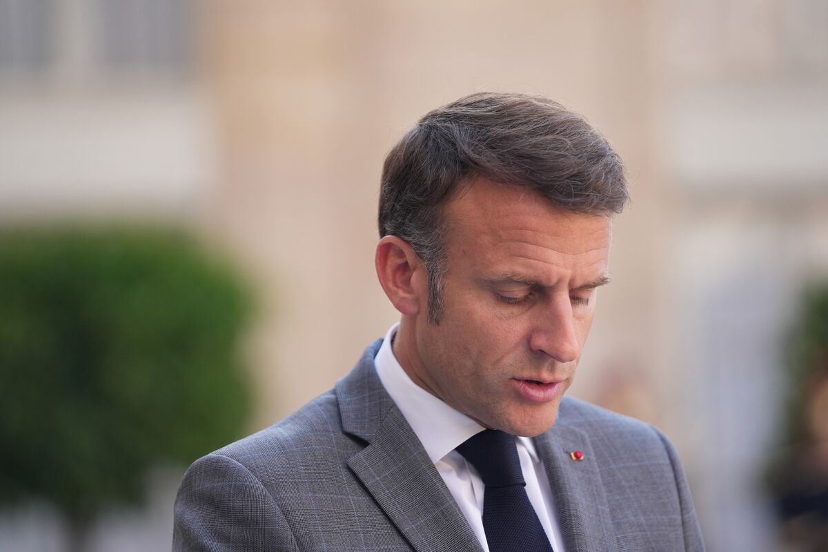 Macron Calls for Political Forces to Build Solid Parliamentary Majority Based on Republican Values - Building a Coalition for Stability