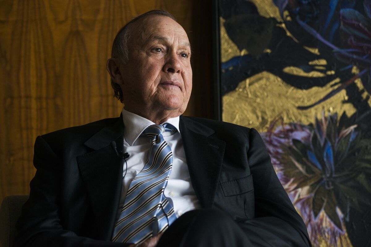 Christo Wiese Steps Back From Brait to Brace for Steinhoff Fight