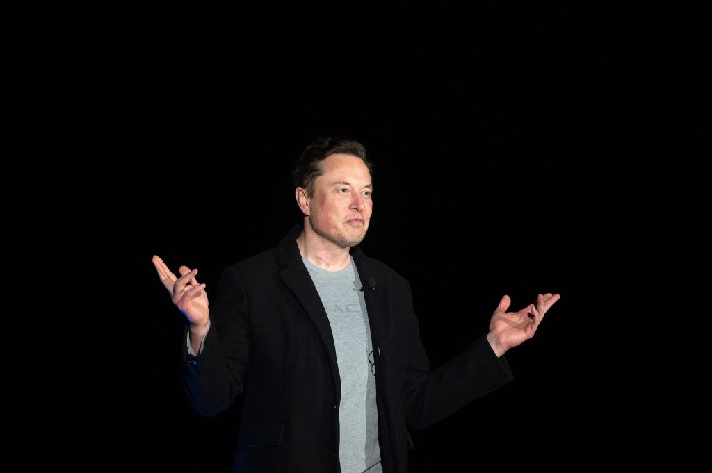 Elon Musk says his startup Neuralink has implanted a device in its