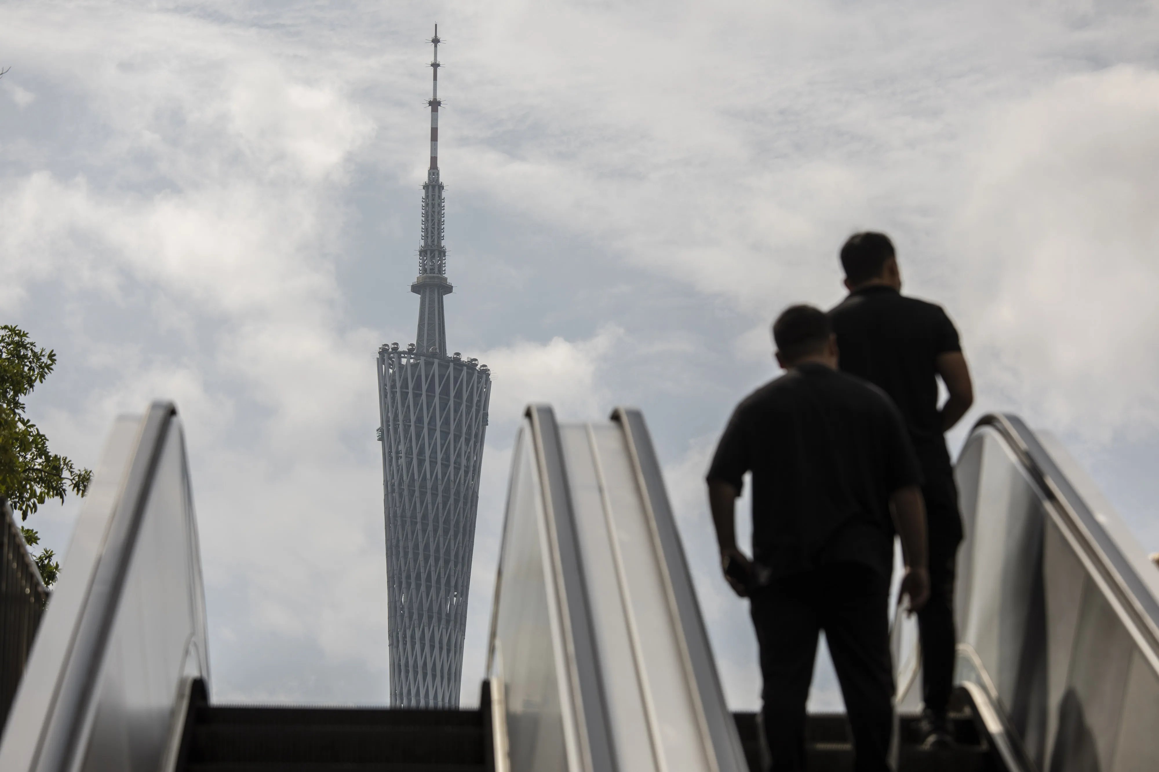 General Economy in Guangzhou Ahead Of GDP