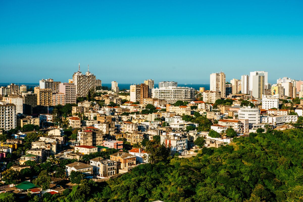 Mozambique Health Services Paralyzed After Nurses Join Doctors’ Strike