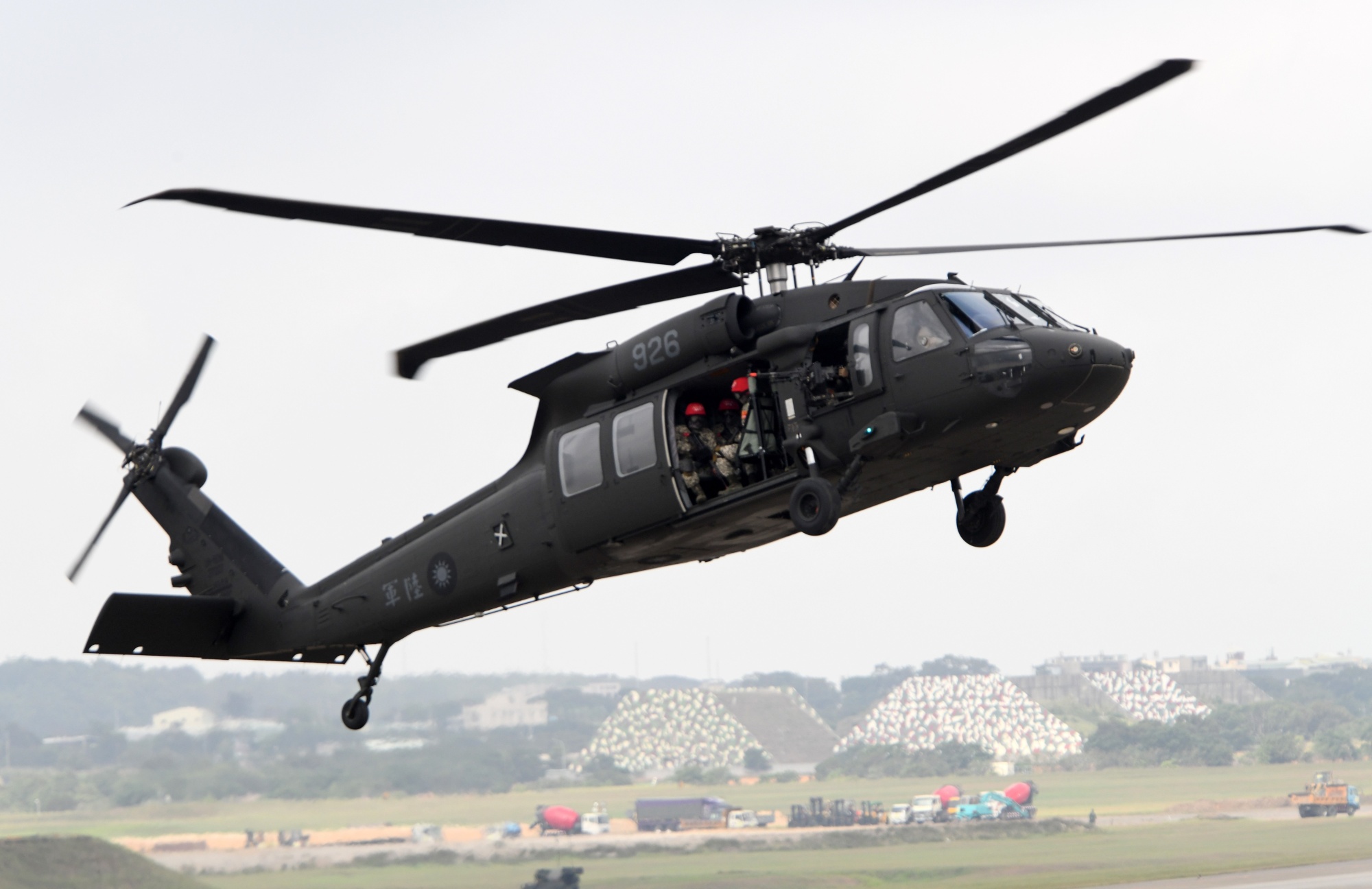 Taiwan Attributes Black Hawk Crash To Environment Human Factors Bloomberg