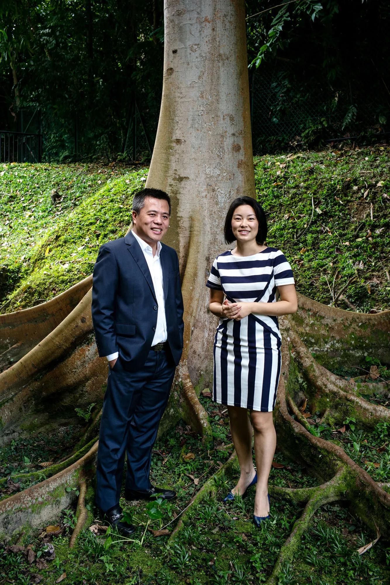 The Mysterious Case of the Missing Internet Billionaire - Bloomberg