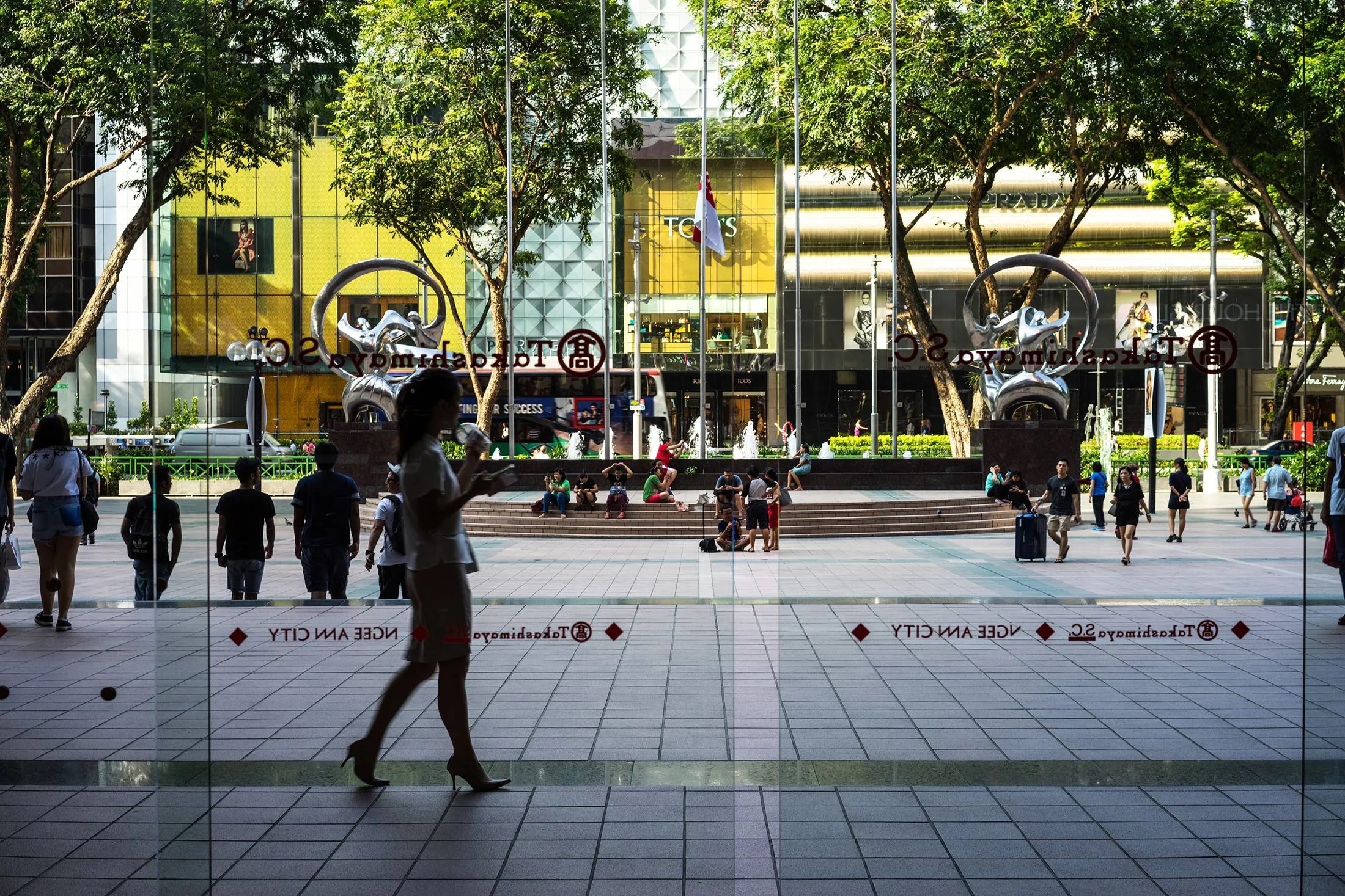 General Retail As Lee Kuan Yew Leaves Business Hub Among The World's Most Expensive Cities