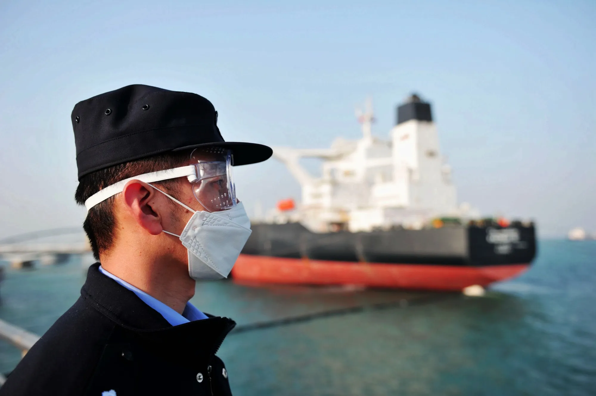 China doesn’t have anywhere to put the oil either.