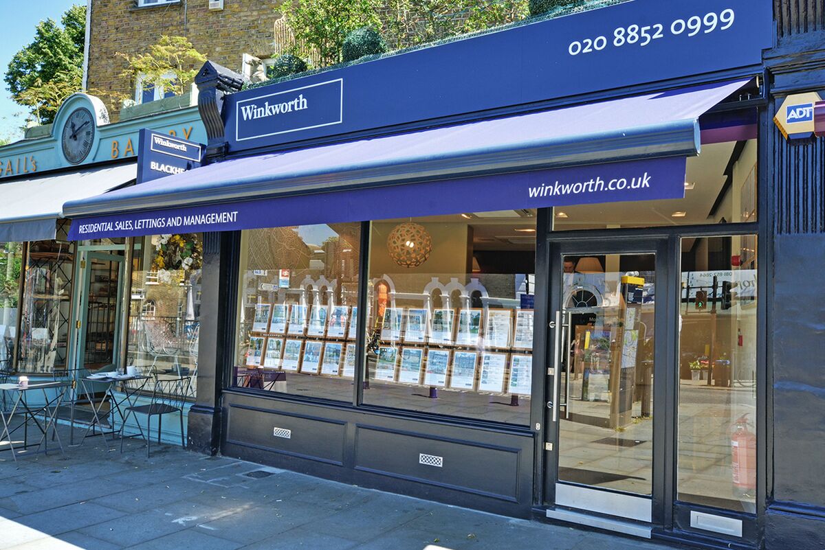 bloomberg.com - George Nixon - London's Property Agents Are Watching Rates Markets Like Traders