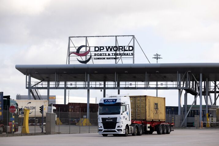 New Fourth Berth At DP World Plc's London Gateway Container Port 