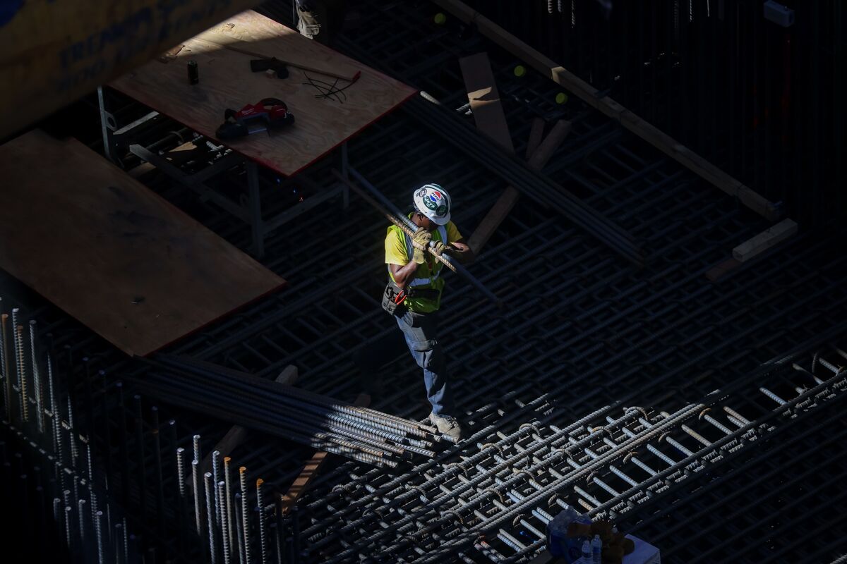Carlyle Unveils Proprietary Data Showing Weak US Employment