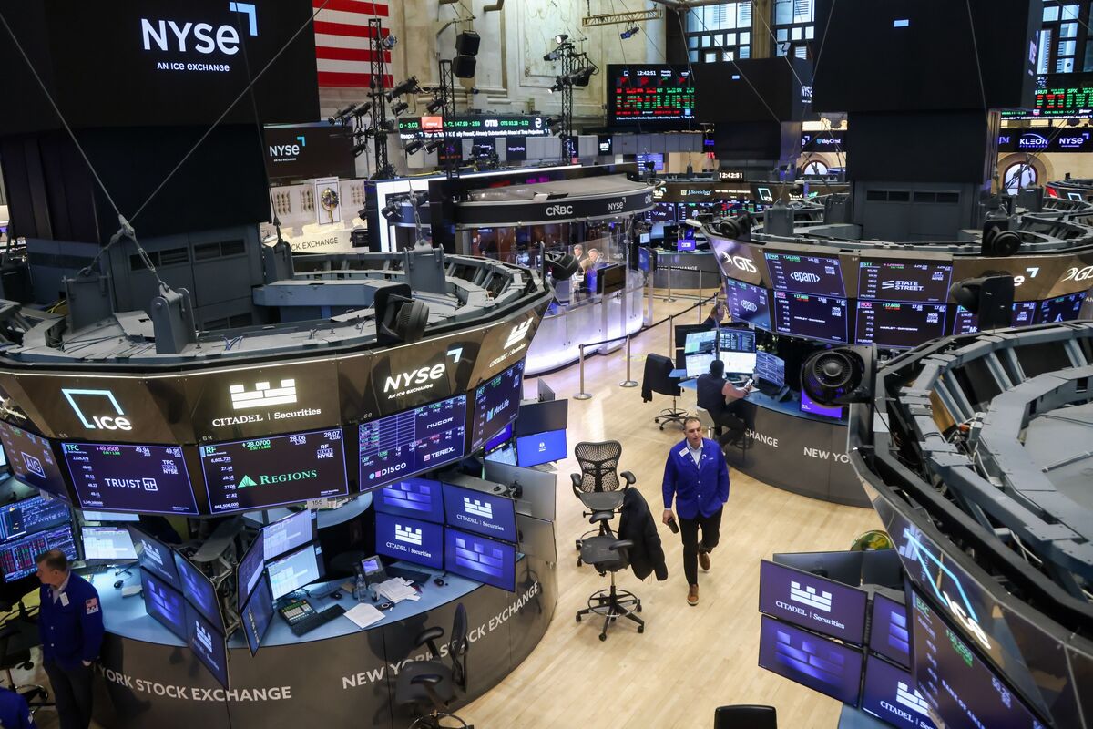 Goldman Traders See ‘Painful’ Path for US Stocks Before Rebound