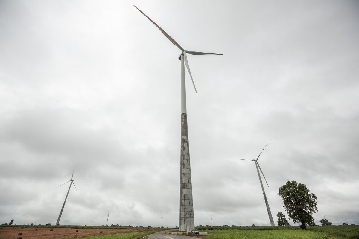 🟪"Energia Eolica in Thailandia: Investimenti da 2 Miliardi di Dollari per Triplicare la Capacità di Generazione"