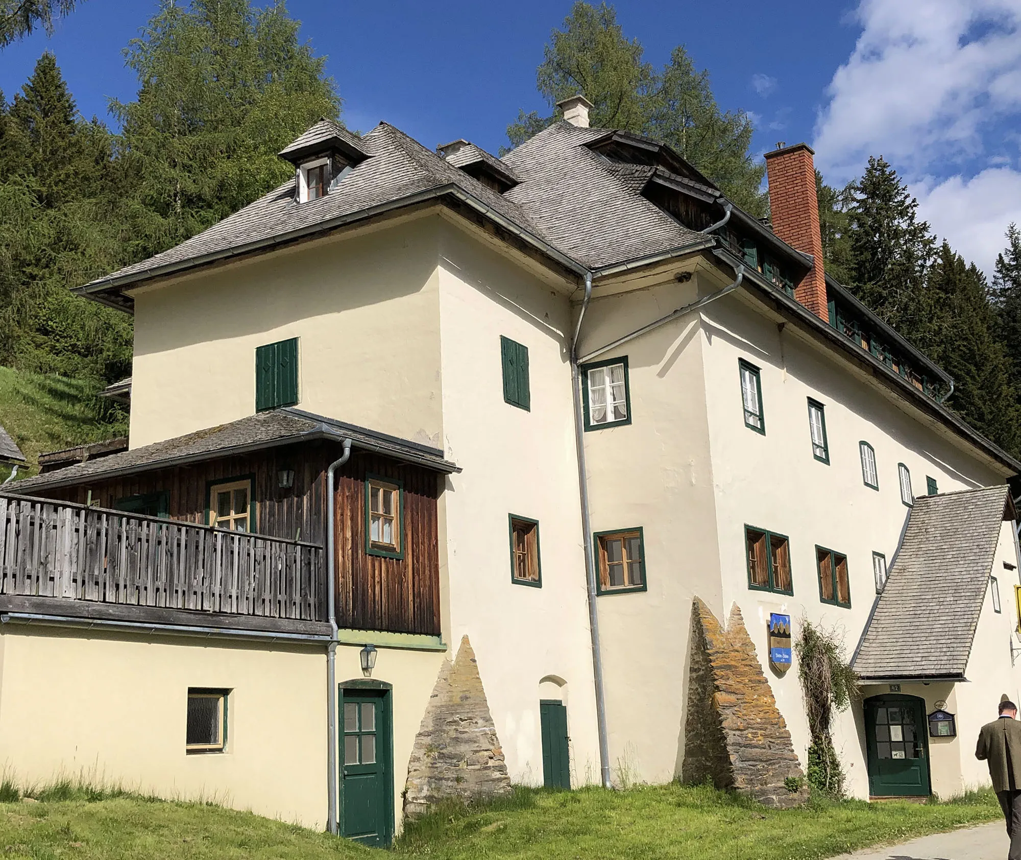 The Stueblergut Estate