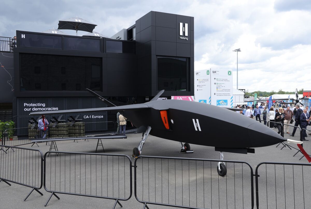Dronemaker Helsing Alters Staff Stock Plan Before Funding Round