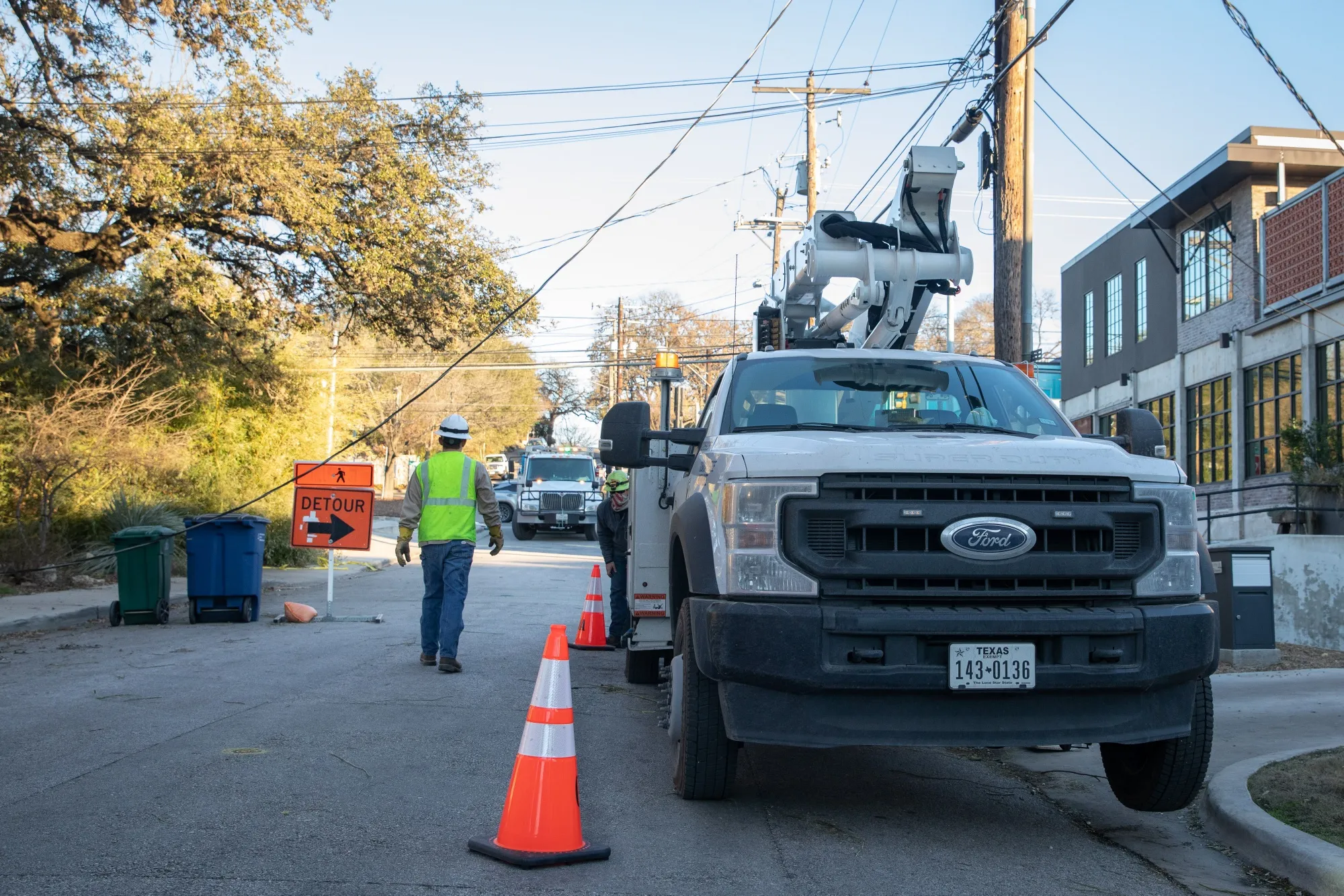 Relief Efforts Ramp Up In Texas As Weather Warms 