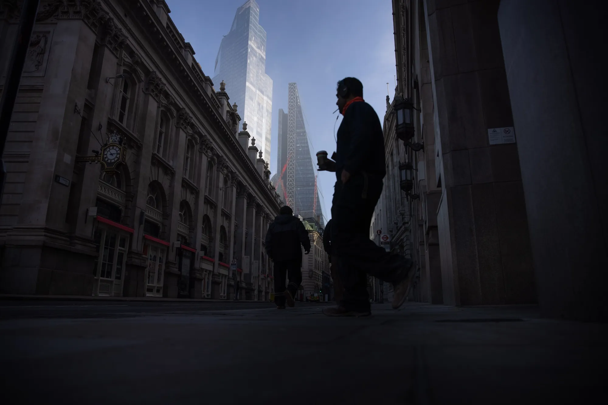 U.K. Begins Second National Lockdown