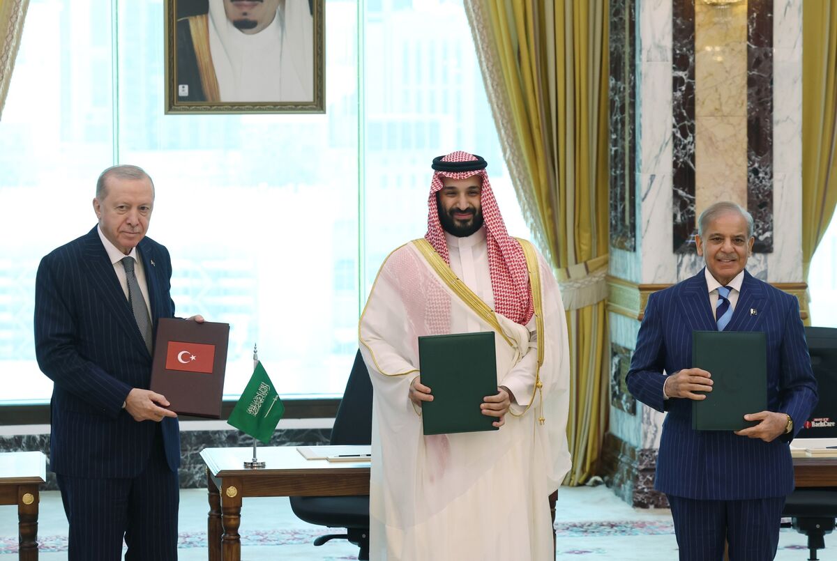 A New Middle East Security Framework Takes Shape in Mecca