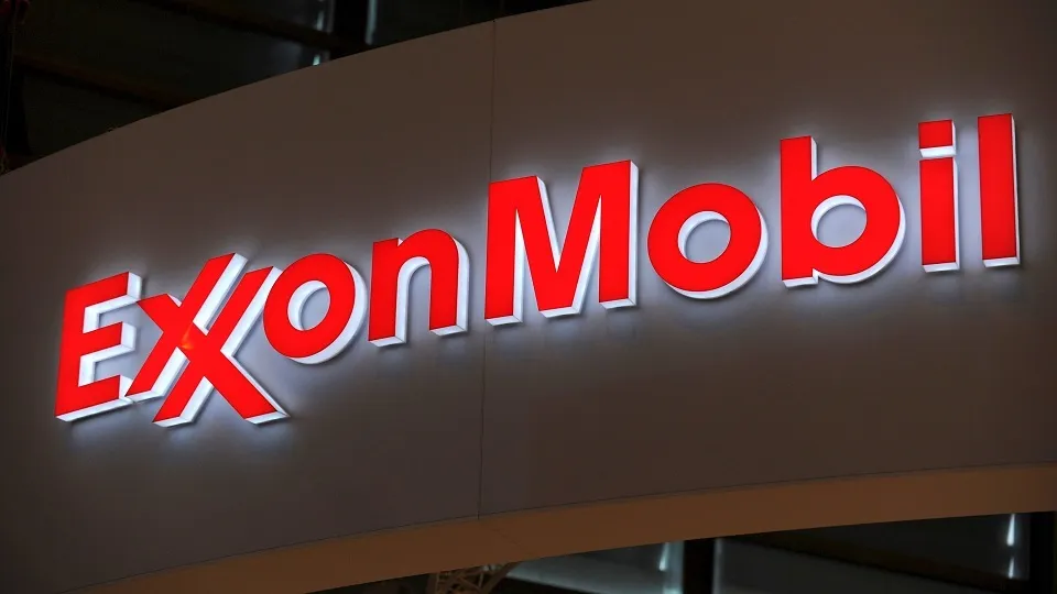Watch Exxon (XOM) Lost 6% of Global Production Amid Iran War - Bloomberg