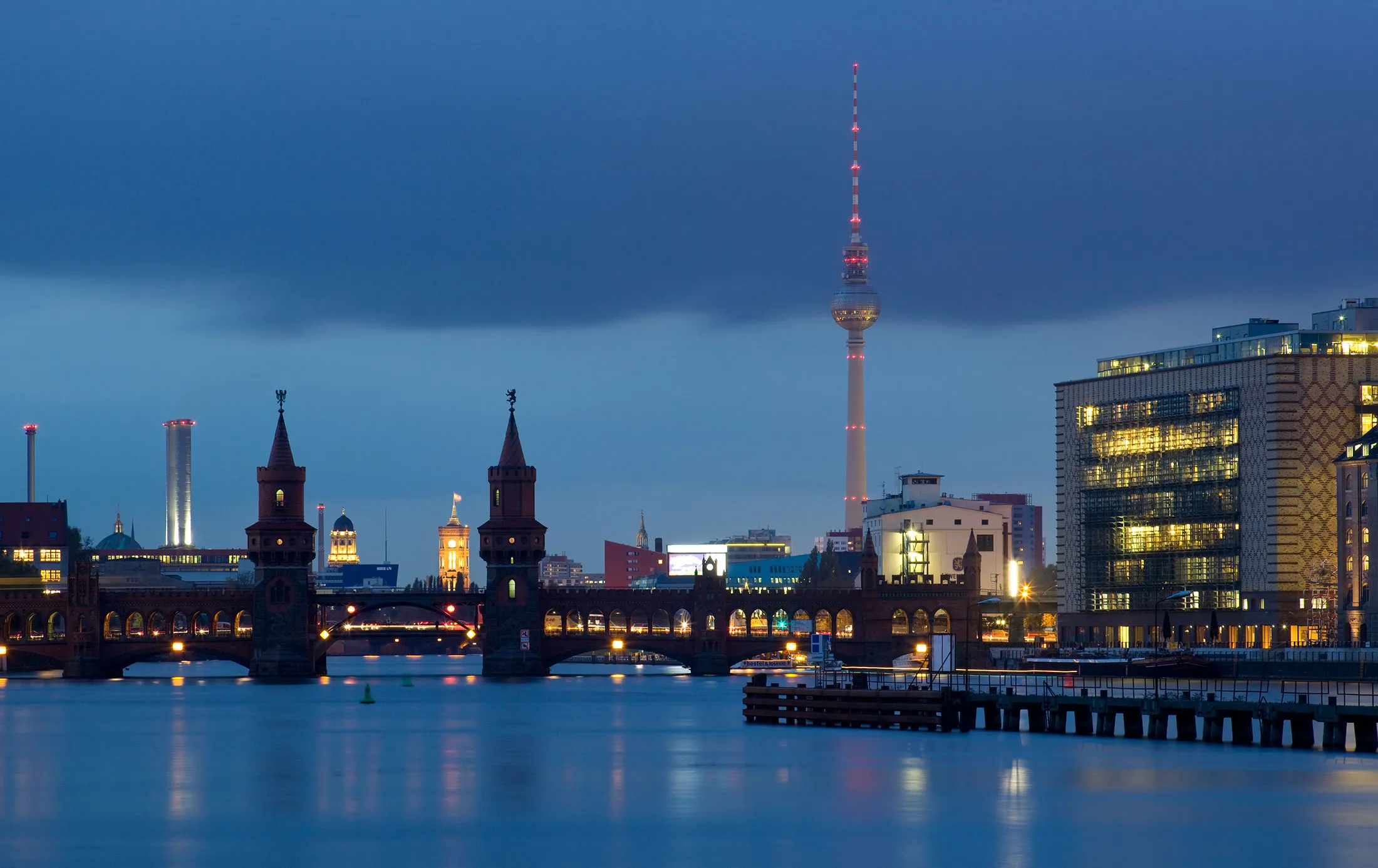 New Europe VCs Vow Valley-Size Returns With Small, Targeted Bets - Bloomberg