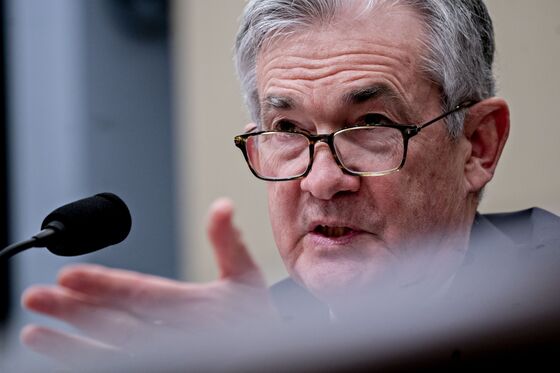 Fed Warns Prolonged Low Interest Rates Could Spark Instability
