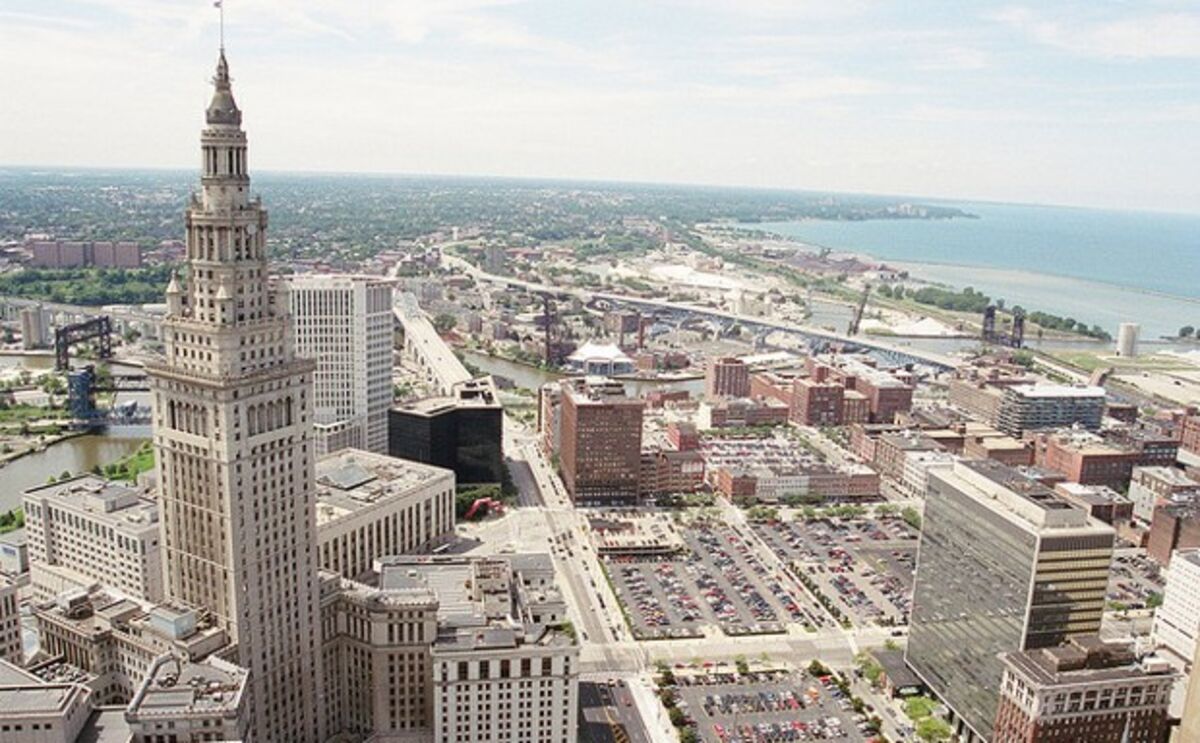 These 2 Maps and 2 Charts Show How Millennials Are Reviving Downtown  Cleveland - Bloomberg