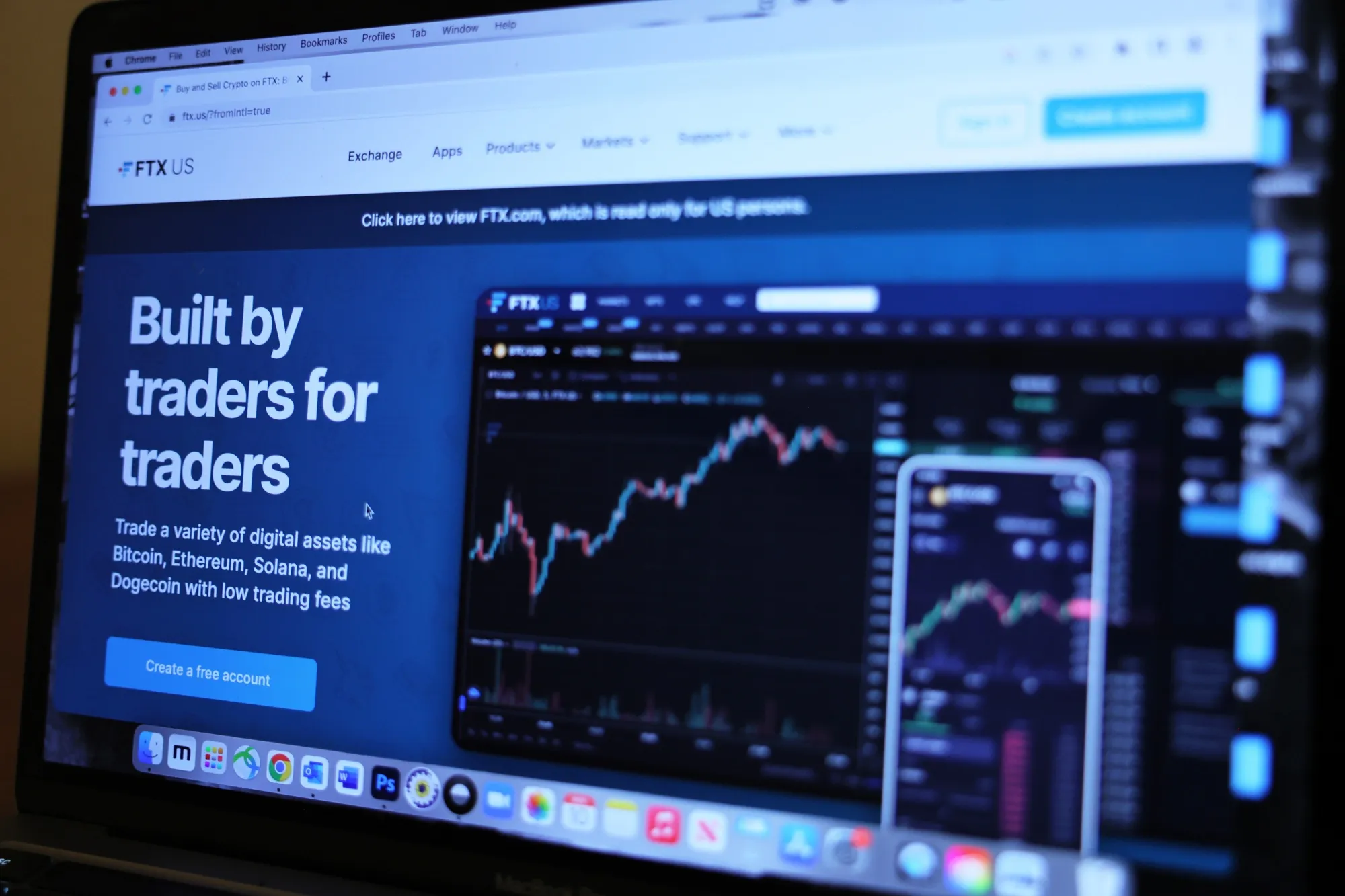 Crypto Exchange FTX Investigating “Abnormalities” With Platform Fund  Balances - Bloomberg