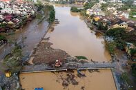 VIETNAM-TYPHOON-WEATHER