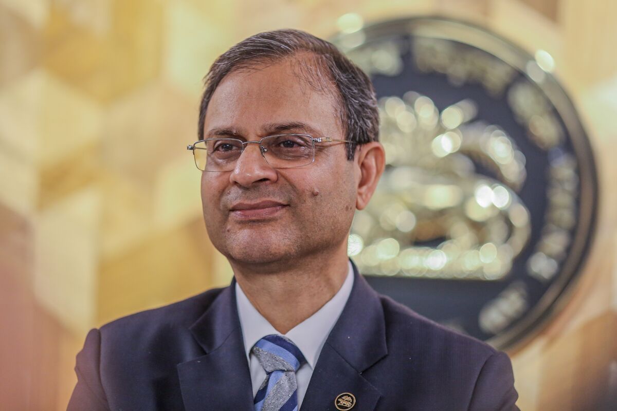 India’s Central Bank Holds Rates Amid Tariff Uncertainty