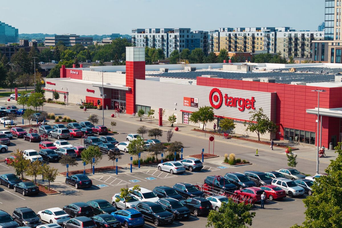 Target Lifts Full-Year Outlook as Recovery Efforts Gain Ground