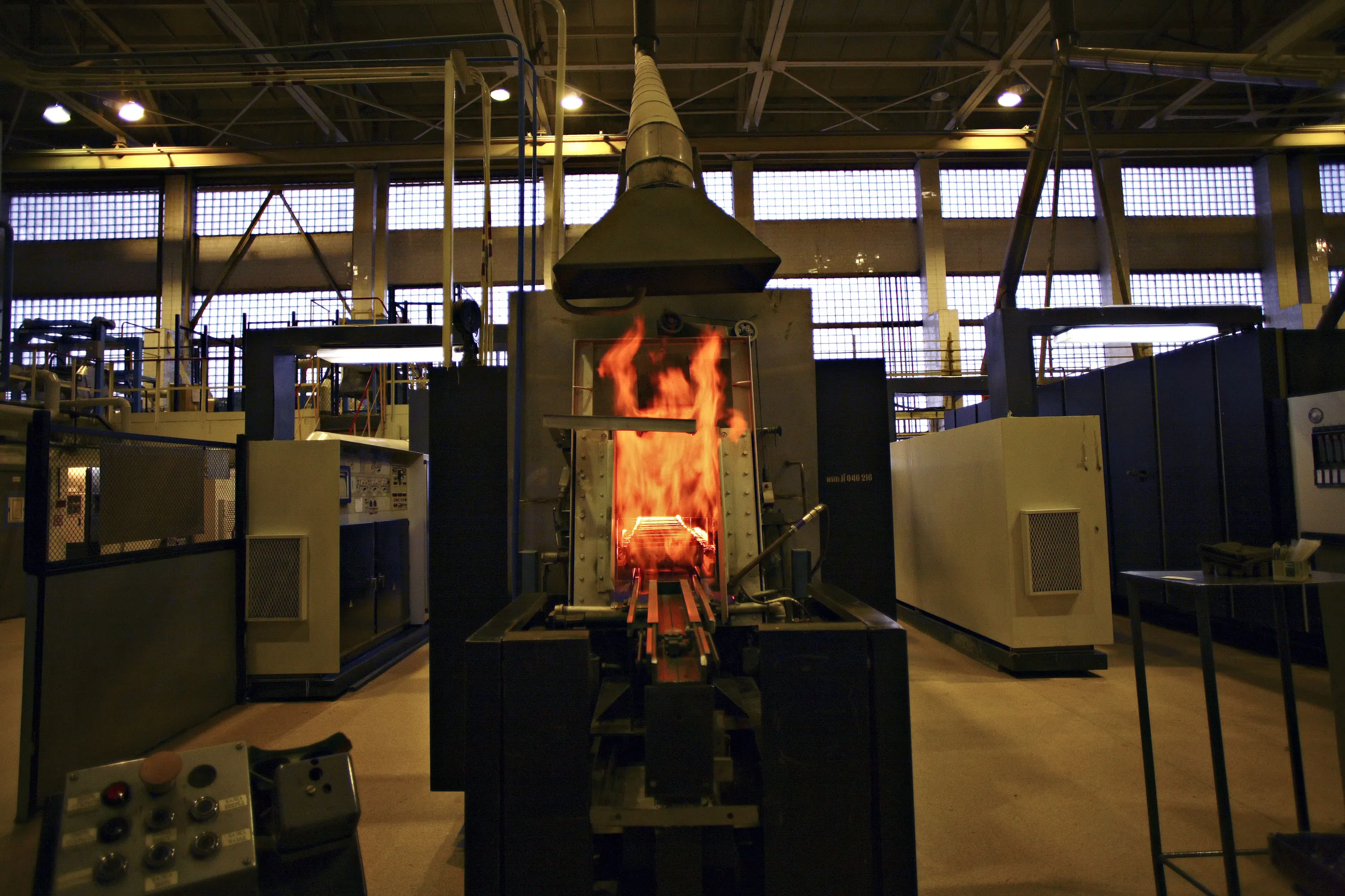 カザフ国営のウラン採掘最大手、追加上場を検討－政府未保有分が対象 - Bloomberg