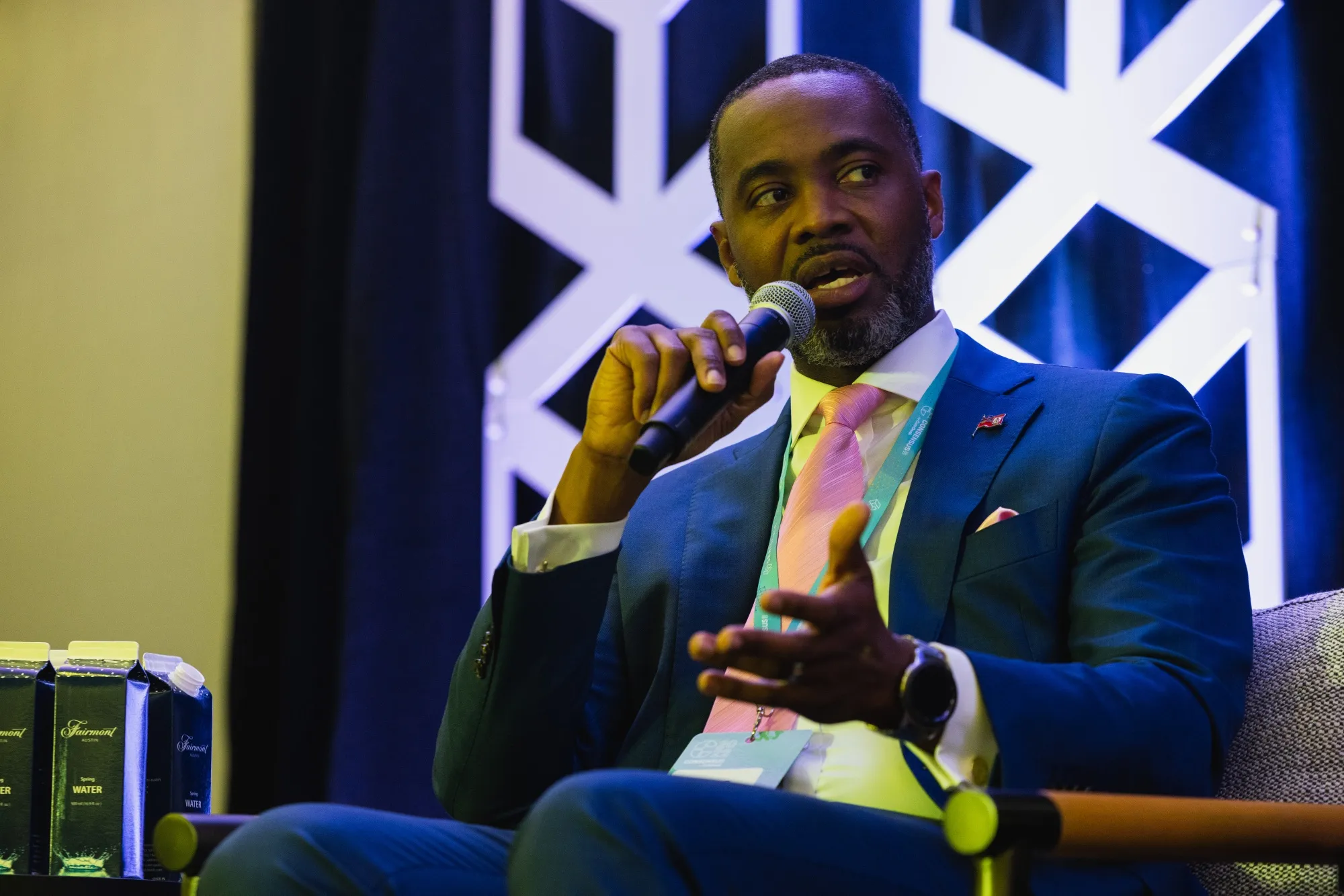 Crypto Is Welcome in Bermuda Despite Market Turmoil, Premier Burt Says -  Bloomberg