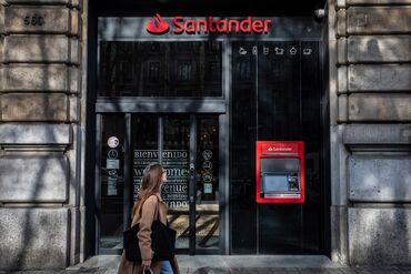 Santander SA and BBVA SA Branches Ahead of Full Year Earnings