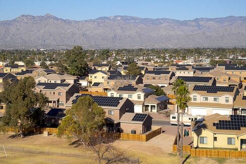 Tesla's Industrial-Grade Solar Power Storage System