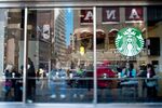 Why Starbucks Worries About Retailers' Dwindling Foot Traffic