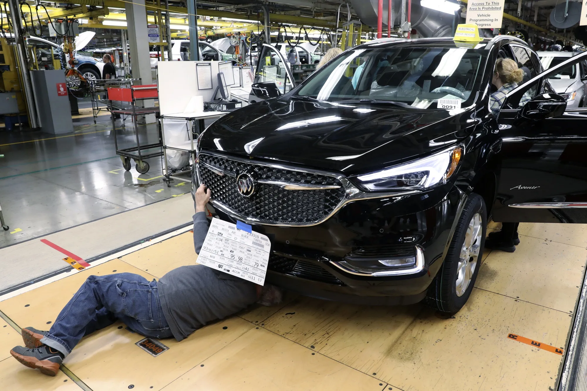 GM Lansing Assembly Plant Makes 3 Millionth Vehicle