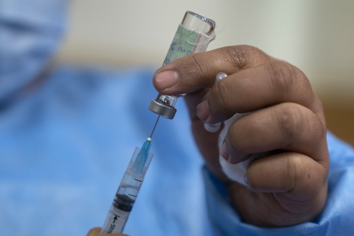 Controversy Swirls Around India’s Homegrown Covid Vaccine - Bloomberg