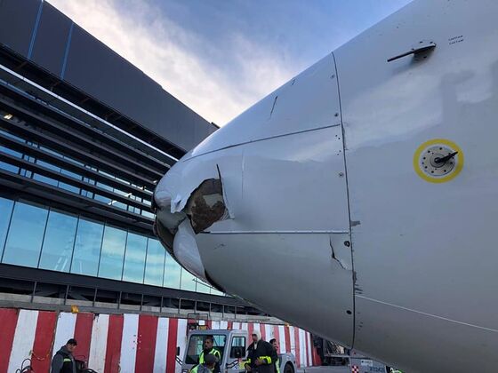 Aeromexico 737 Jetliner Damaged in Possible Midair Drone Strike