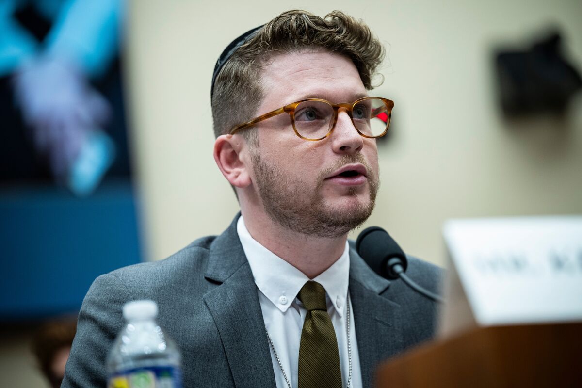 🟪"Harvard e la Lotta contro l'Antisemitismo: Accordo con l'Ex Studente di Teologia"