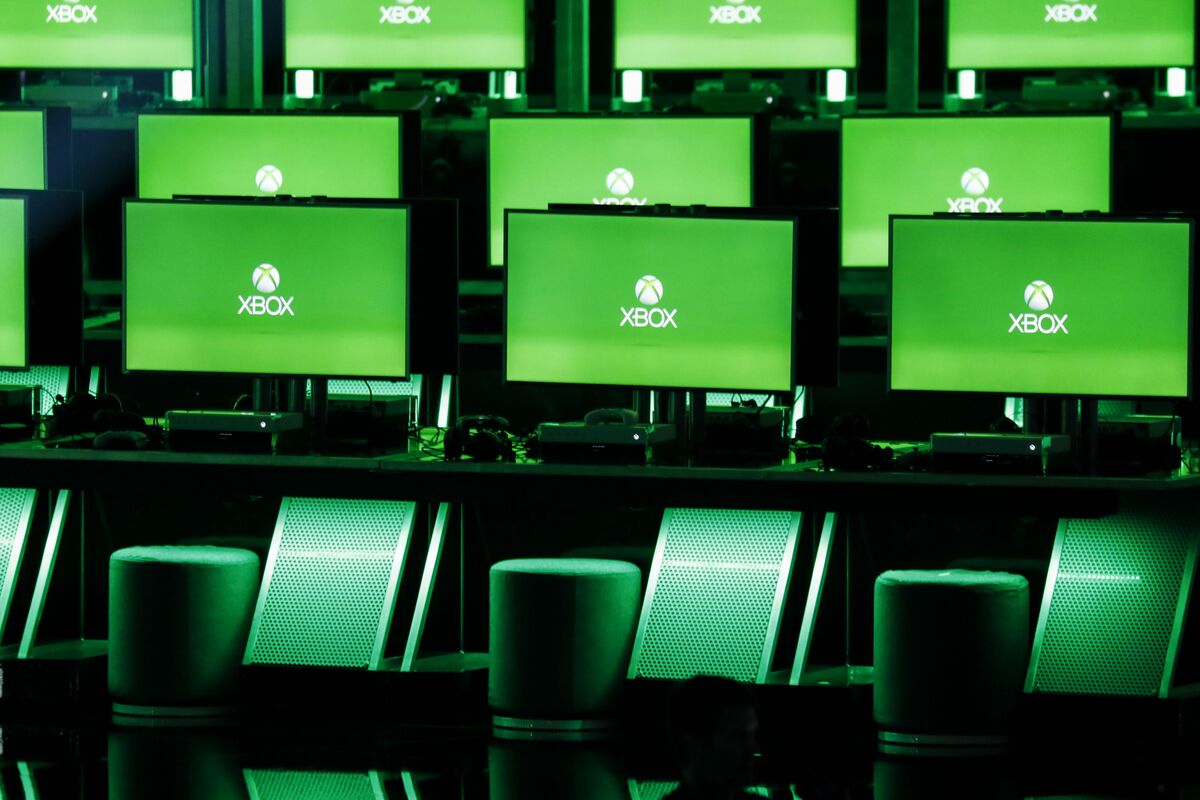 Microsoft raises the price of Xbox Live Gold, Sparking Gamer Outrage
