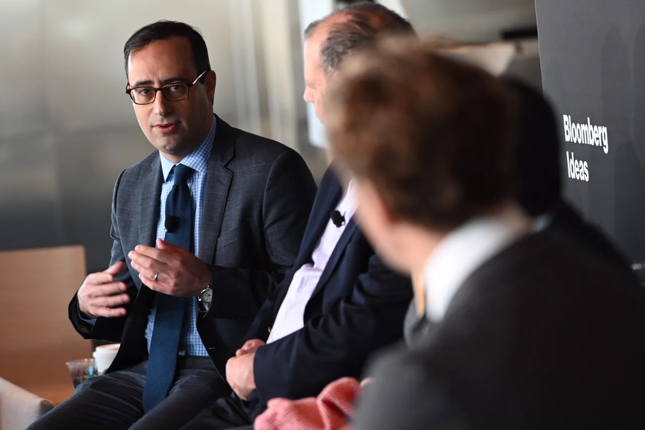 Matt Levine Answers Big Cryptocurrency Questions: Bloomberg Crypto Podcast  - Bloomberg