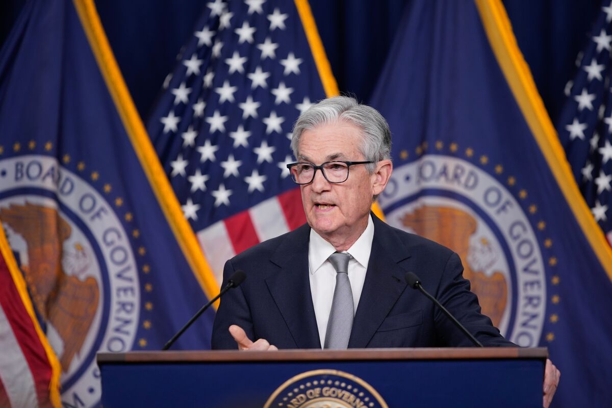 Fed Holds Rates at November 2023 Meeting - Bloomberg