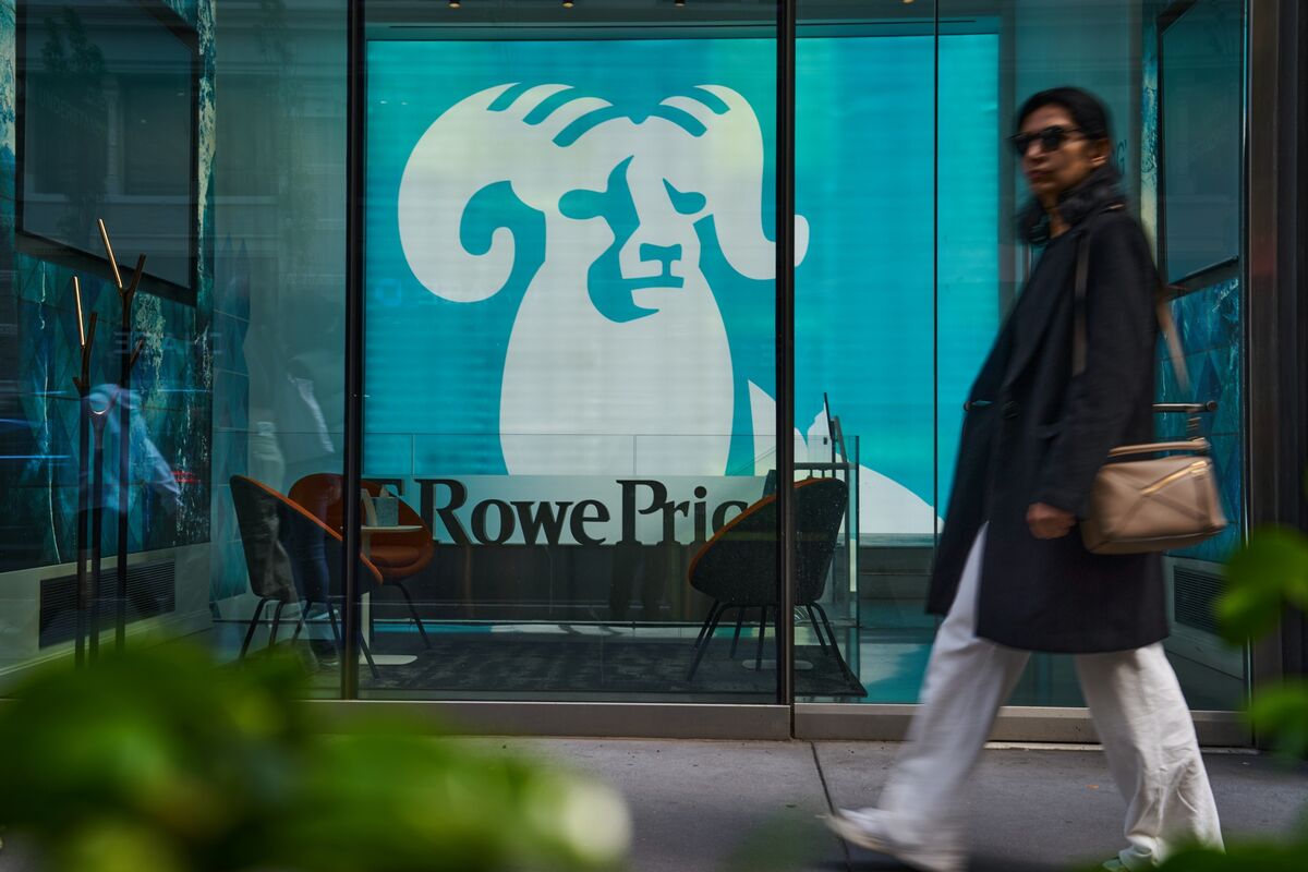 Goldman Sachs Plans $1B Investment Partnership with T. Rowe Price
