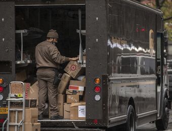 relates to FedEx, UPS Can’t Get Enough Vans to Keep Up With E-Commerce Rush
